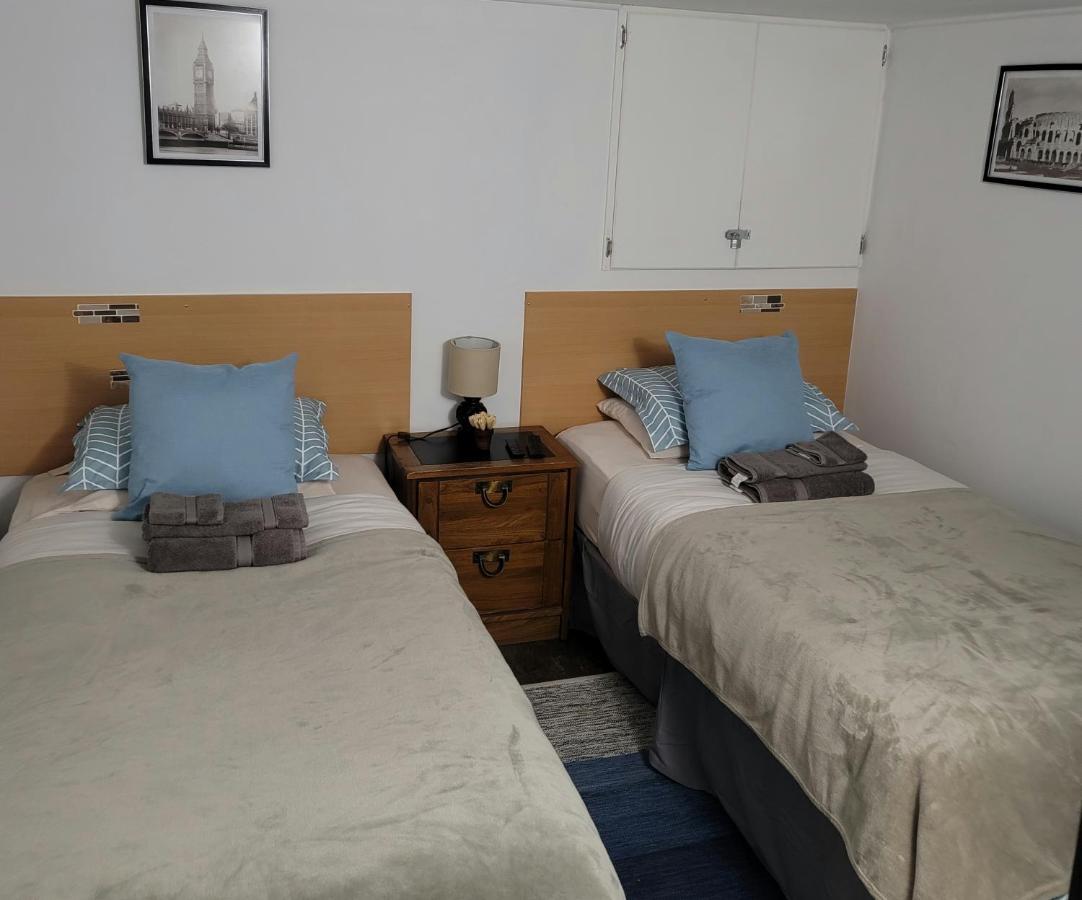 Lower Level Apt 6Ft High Close To Hwy Netflix Wifi Apartment เอ็ดมันด์สตัน ภายนอก รูปภาพ